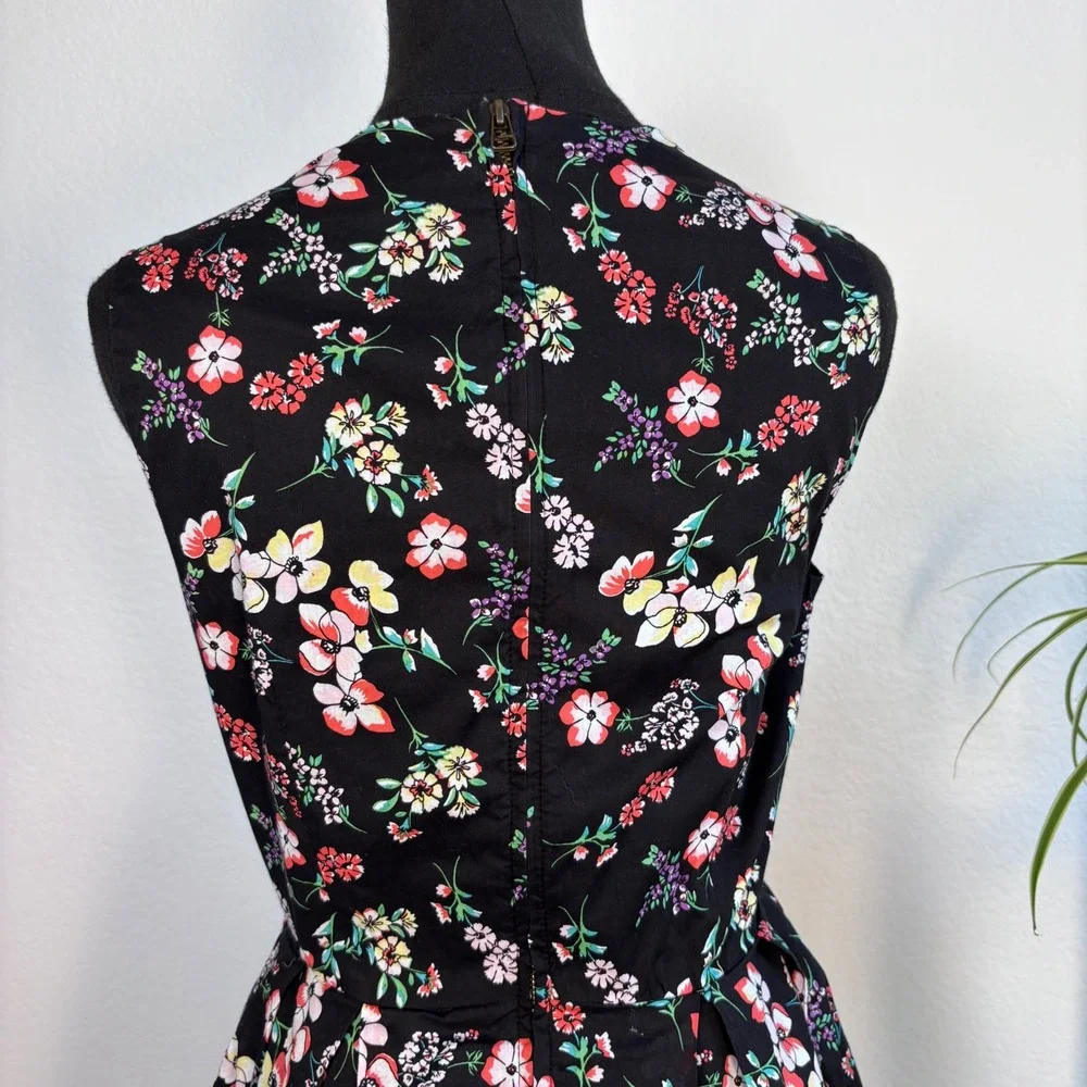 Gap Black Floral Fit and Flare Dress | 6 Petite, Sleeveless Cotton Sun Dress